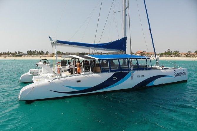 Lounge Catamaran SODADE Half-Day (Adults Only) - Starting in Palmeira, Sal’s working port