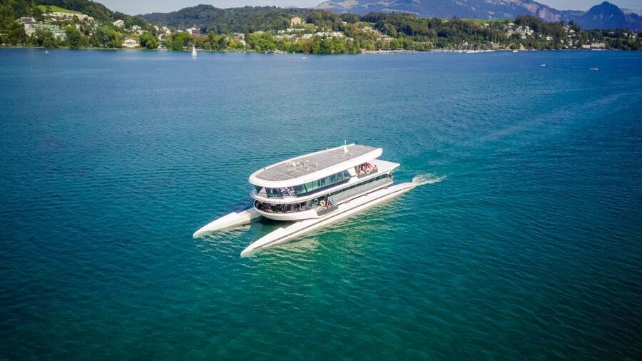 Lucerne: Round-Trip Catamaran Cruise on Lake Lucerne - Leaving Brücke 3 beside the KKL