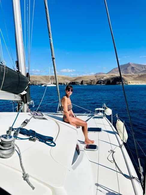 Luxury 4 hour Private Catamaran to Papagayo Beaches - The main strengths and limitations