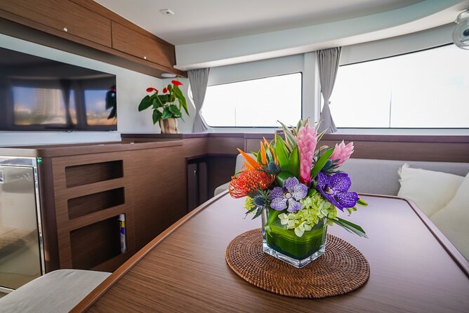 Luxury Catamaran Private Charter in St. Maarten/St. Martin - Baie Longue and the La Samanna Coast