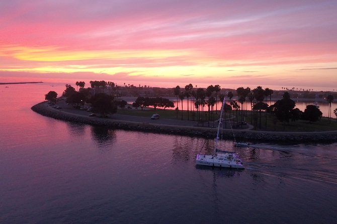 Luxury Catamaran Sailing Charter of San Diego - Who should book this San Diego sailing?