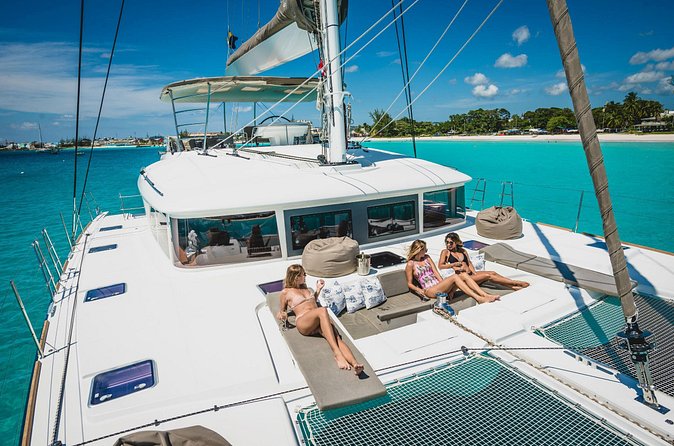 Luxury Catamaran, Snorkel and Dining Experience Barbados - The return sail and the value of the open bar
