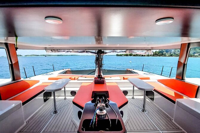 LUXURY PRIVATE Catamaran Bora Bora : Full-Day Trip - Price, group size, and real value