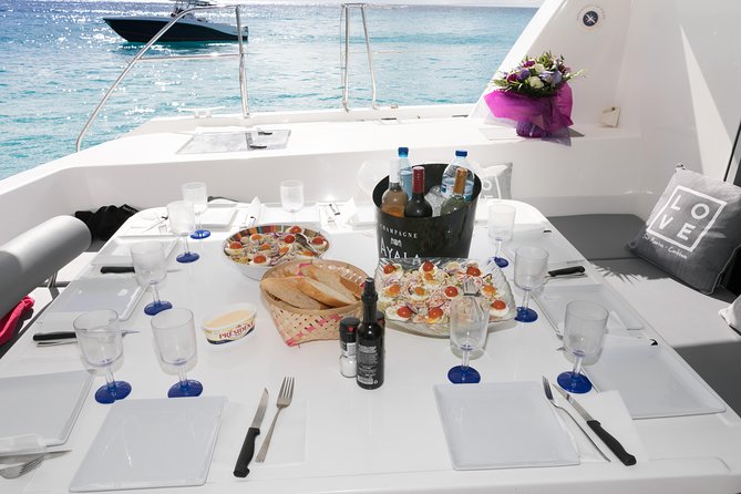 Luxury Private Full-Day Catamaran Charter in St Maarten & Saint-Martin - Crew service and the private advantage