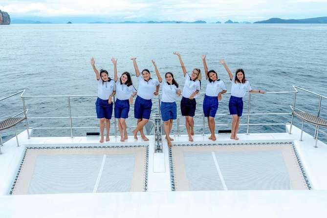 Luxury Sunset Cruise at Krabi's Coastlin with Power Catamaran - A relaxed start from Krabi Marina