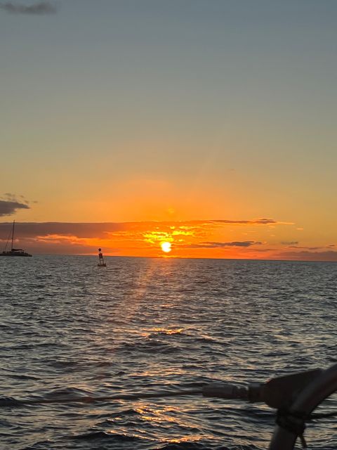 Maalaea Harbor: Sunset Sail on a Charming Hawaiin Catamaran - The crew and the mood on board