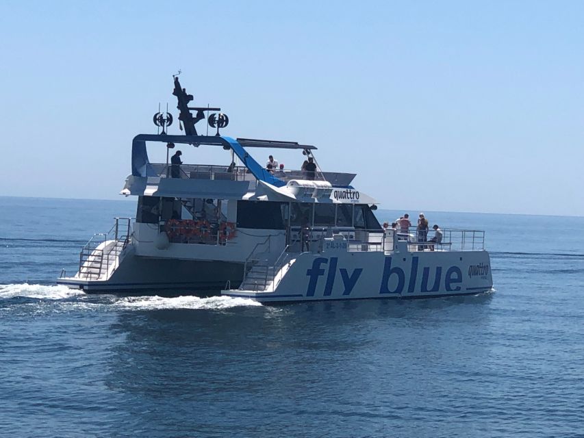 Málaga: Sunset Catamaran Trip - Music, Drinks, and the Right Kind of Atmosphere