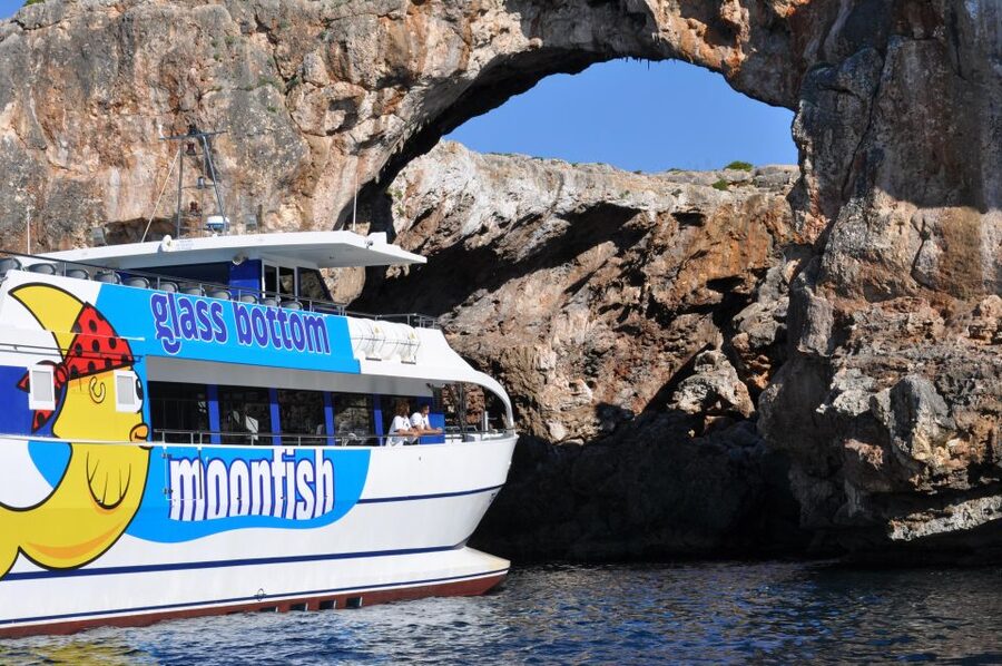 Mallorca: 4-Hour Eastern Coast Catamaran Cruise - The coast between Calas de Mallorca and Cala Millor