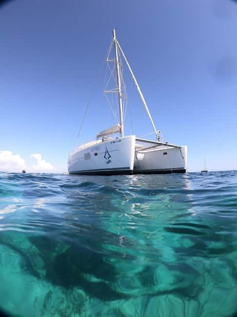 Mallorca: Catamaran Boat Tour with Tapas - Key things to know before booking
