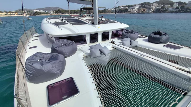 Mallorca: Catamaran Boat Tour with Tapas - Finding the jetty in Santa Ponsa