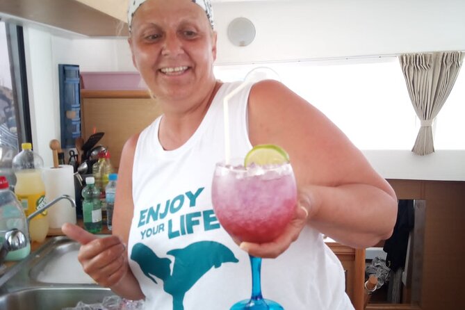 Mallorca Catamaran Small Group Cruise with Tapas 4-hours - Cocktails and drinks cost extra