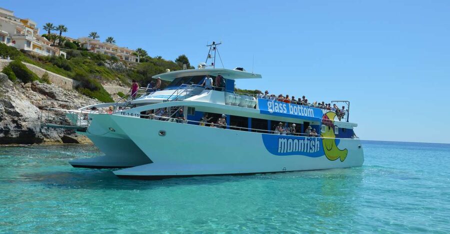 Mallorca: Glass-Bottom Catamaran Along the East Coast - What This Boat Trip Actually Offers