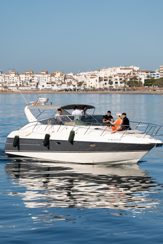 Marbella: Puerto Banús 2-hour luxury catamaran - Key points to know before you book
