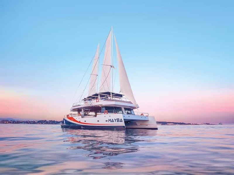 Marina Baie des Anges: Lazy afternoons at sea on a Maxi Catamaran - Sailing past Cap d’Antibes and Cannes