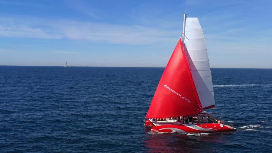Marseille : Calanques Catamaran Cruise with Lunch & Wine - Sormiou and the cliffs of Marseille