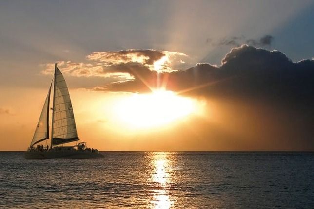 Maui: Ma'alaea Catamaran Sunset Sail with Appetizers - Six things worth knowing before you sail