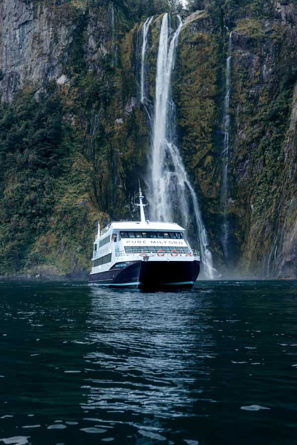 Milford Sound: Nature Cruise on a Modern Catamaran - Boarding a modern catamaran