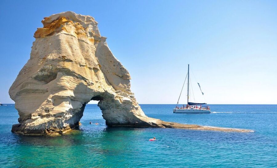 Milos: Half-Day Morning Catamaran Cruise to Kleftiko - Sikia Cave and the approach to Kleftiko