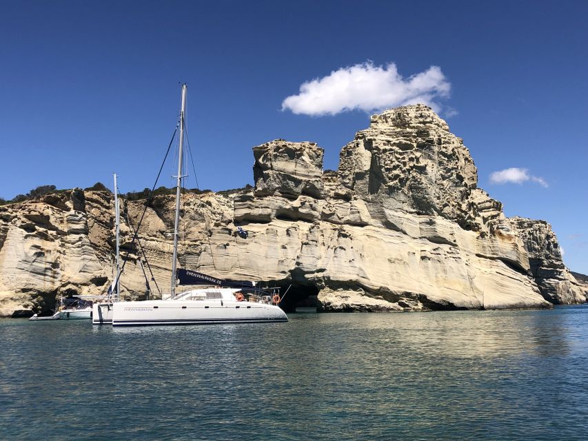 Milos: Half-Day Morning Catamaran Cruise to Kleftiko - What the catamaran is really like