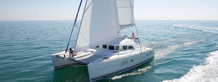 Milos: Kleftiko Half Day Catamaran Cruise with Lunch - Agios Dimitrios and the return to Adamas