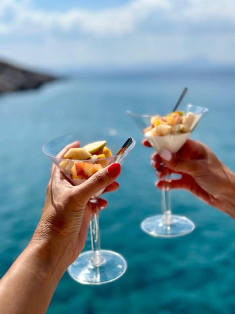 Milos: Kleftiko Morning Catamaran Cruise with Lunch & Drinks - Cape Vani and Sykia Cave by boat