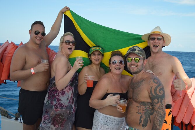 Montego Bay Catamaran: Snorkel Tour with Open Bar & Reggae DJ - Who Will Enjoy This Montego Bay Cruise?