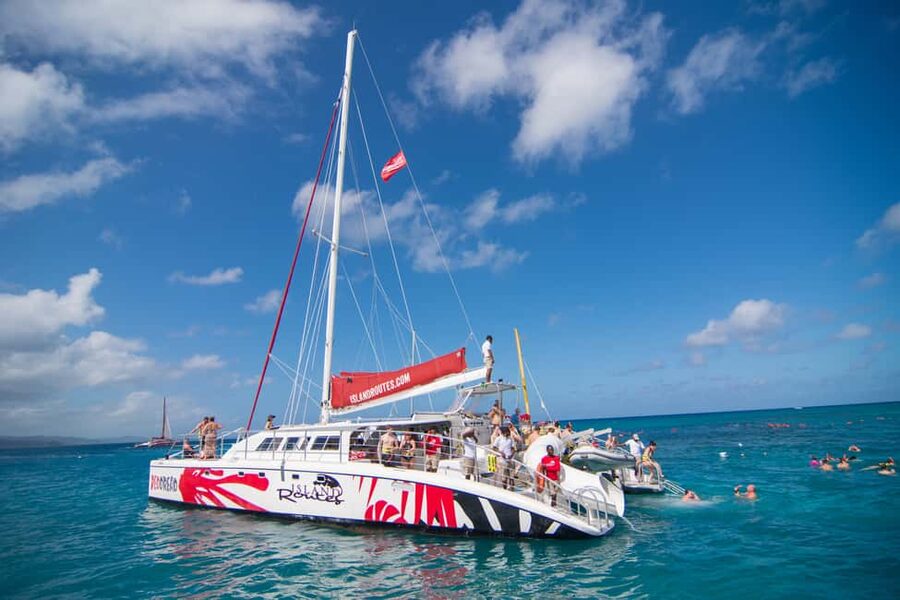 Montego Bay: Reggae Catamaran 18+ Cruise with Open Bar - Who should book this cruise