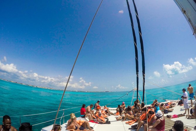 Mujeres Island Tour by Catamaran from Cancun City - What the Platinum Upgrade May Add