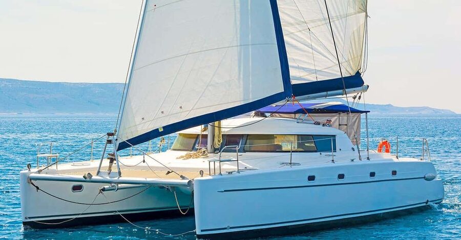 Mykonos Catamaran Delos Rhenia semi private cruise - The short crossing to Rhenia