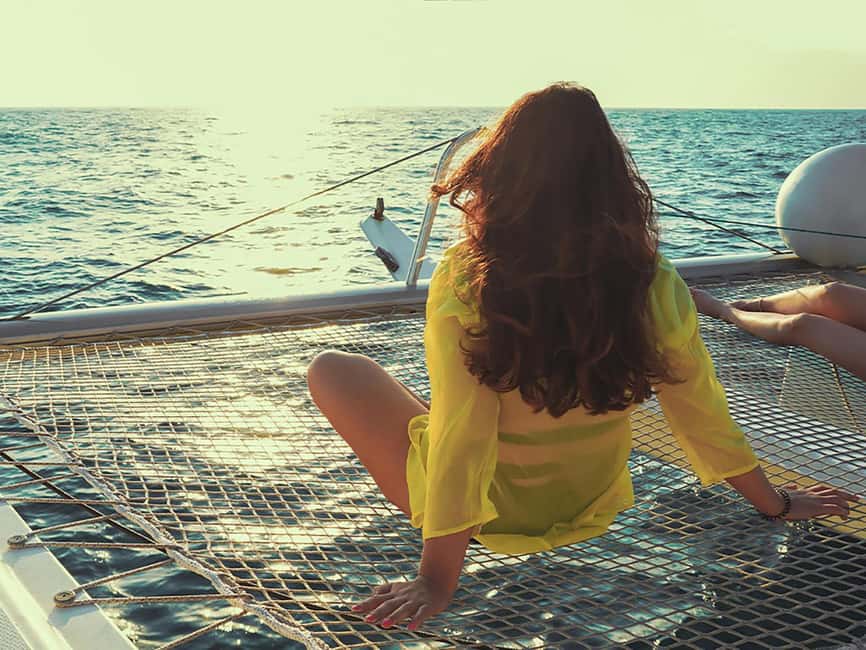 Mykonos: Rhenia Island Catamaran Cruise with Meal and Drinks - FAQ