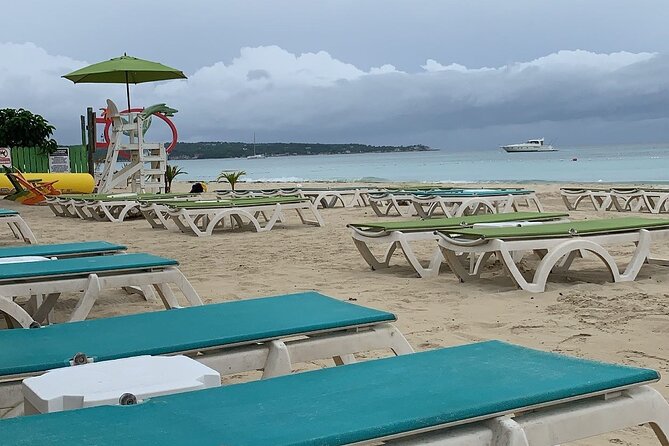 Negril 7 mile Beach, Party Catamaran Cruise , Snorkeling and Ricks Cafe Combo - Who will enjoy this outing most