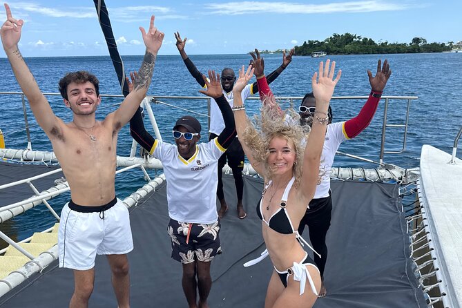 NEGRIL CATAMARAN CRUISE Sunset Ricks Cafe Adults only ALL HOTELS - Getting from your hotel to the beach