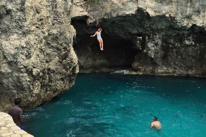 Negril Catamaran Morning Sail with Snorkeling & Pirate’s Cave - Is $89 a fair price?
