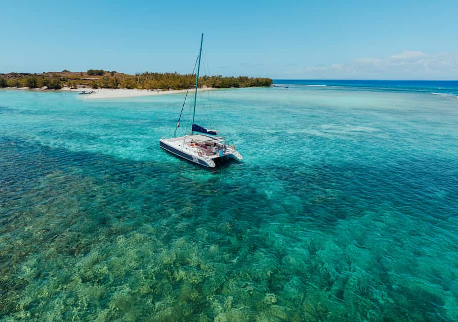 North of Mauritius: Catamaran Cruise w/ BBQ Lunch - Gabriel Island and the best water time