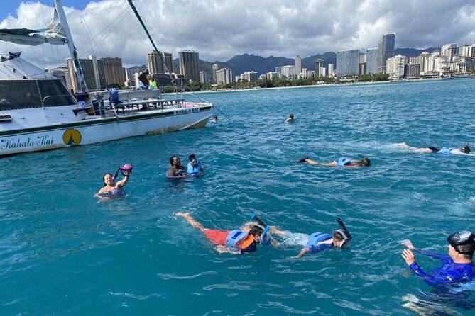 Oahu Catamaran Snorkel Tour: See Turtles 100% Guaranteed - Leaving from Ala Moana for Turtle Canyon