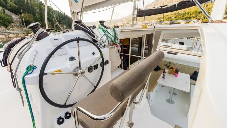 Olbia: catamaran tour in the Tavolara Marine Protected Area - Five details worth knowing before you book