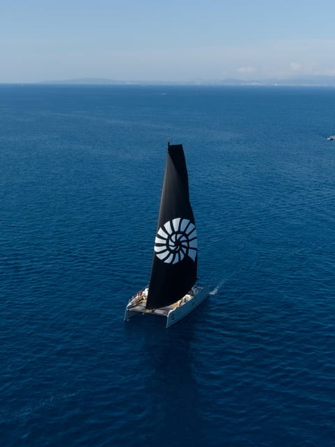 Palma: Cueva Verde and Cala Vella Catamaran Cruise with BBQ - The barbecue meal, snacks, and dessert