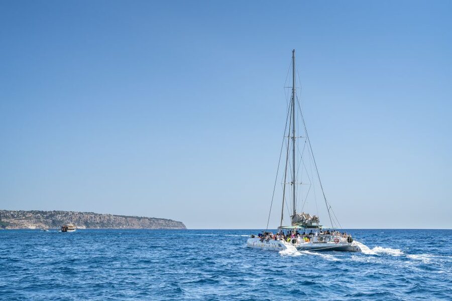Palma de Mallorca: 5-Hour Catamaran Cruise with Lunch & Swim - Portals Vells and Cala Vella: what the swim stops are like