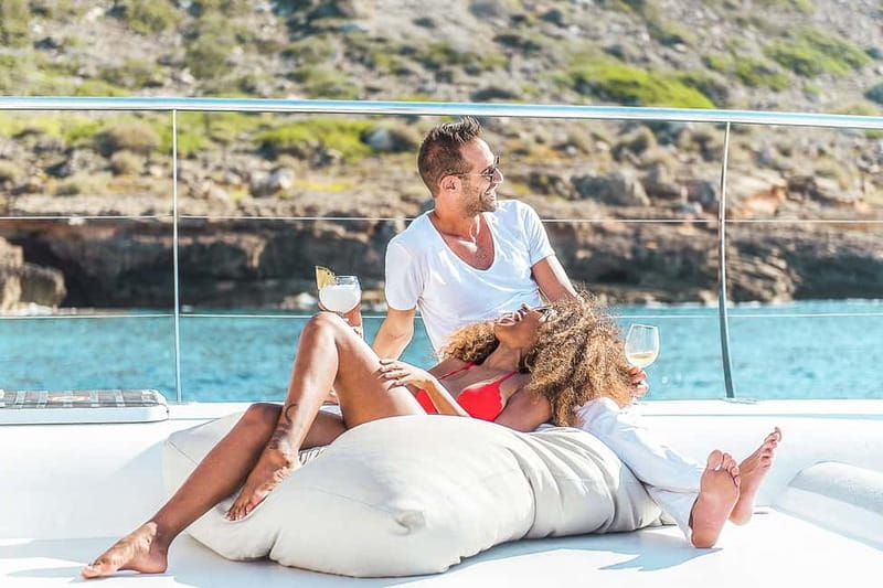 Palma de Mallorca: Half-Day Catamaran Tour with Buffet Meal - What the $100 price really buys