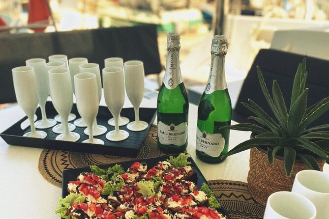 Panormo: Luxury Sunset Catamaran Cruise Sushi & Open Bar - Key details at a glance