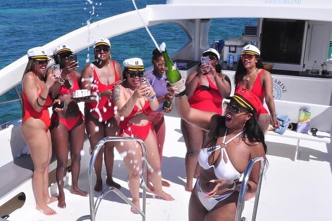 Party Boat / Catamaran Party in Punta Cana - What the Punta Cana boat party is really like