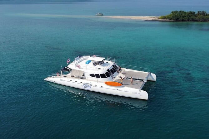 Pattaya: 3 Islands one day trip on Catamaran with Lunch - Koh Rin: make this your snorkeling priority