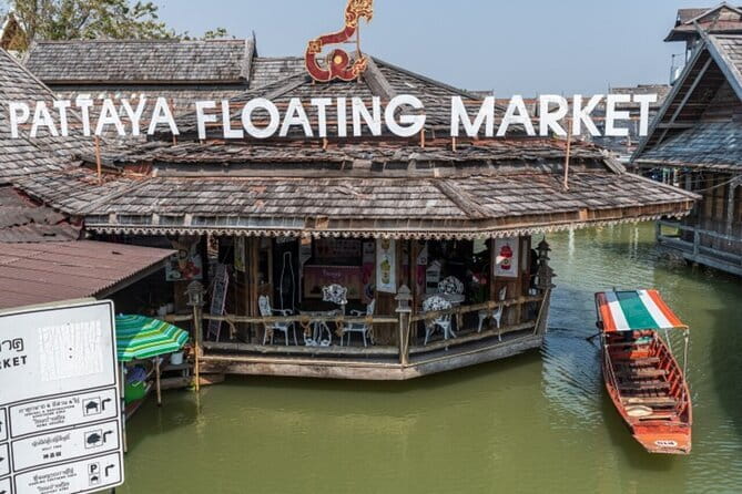 Pattaya: 3 Islands one day trip on Catamaran with Lunch - The catamaran makes a real difference