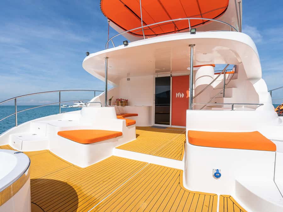 Pattaya: Private Luxury Catamaran Island Discoveries - Cancellation and booking timing
