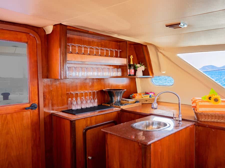 Pattaya: Private Sailing Catamaran Island Discoveries - Price, group size, and real value