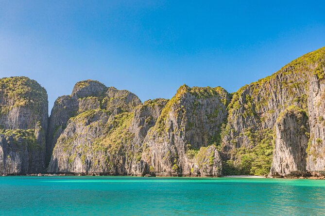 Phi Phi & Bamboo Island Full Day Tour by Premium Speed-Catamaran - Pileh Lagoon: the best slot for swimming