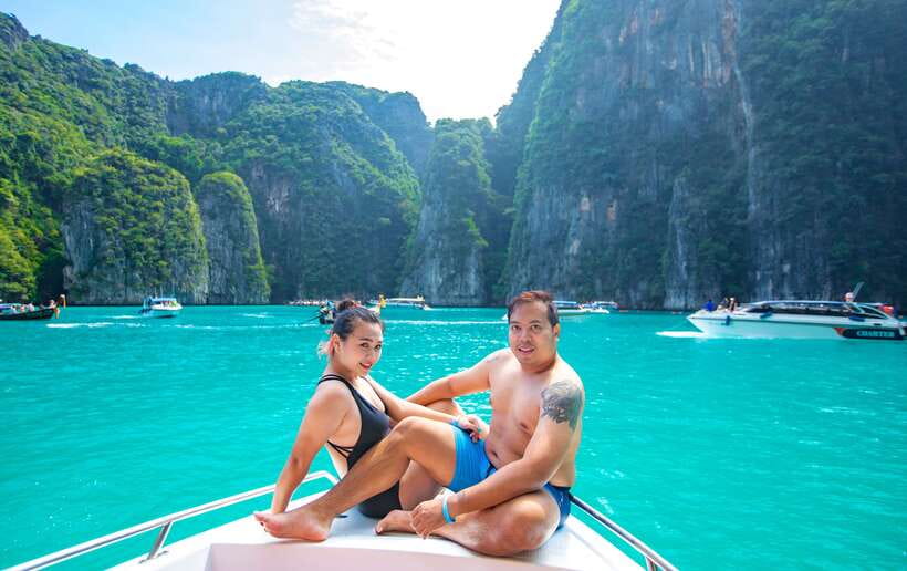 Phi Phi Highlight: Full-Day Island by Speedboat or Catamaran - Phi Phi Don: your main island base