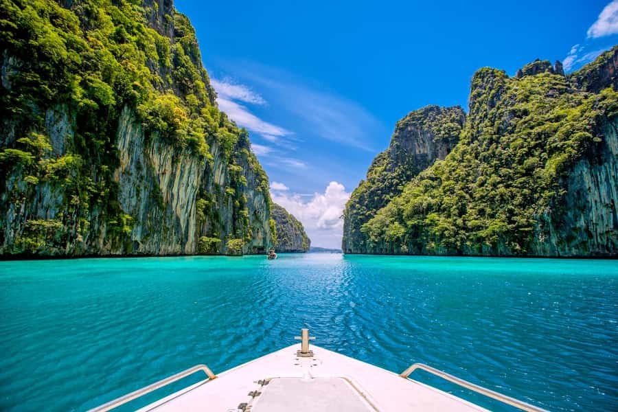 Phuket: Bamboo Island and Phi Phi Islands by Fast Catamaran - Bamboo Island: the best early swim