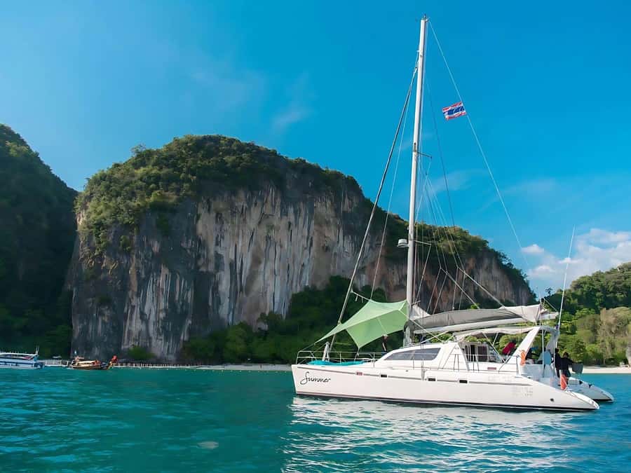 Phuket: Coral and Racha Islands Catamaran Cruise with Lunch - Sailing out on the catamaran