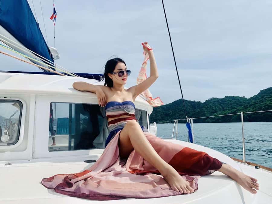 Phuket: Coral and Racha Islands Catamaran Cruise with Lunch - Bottom fishing and the sunset return
